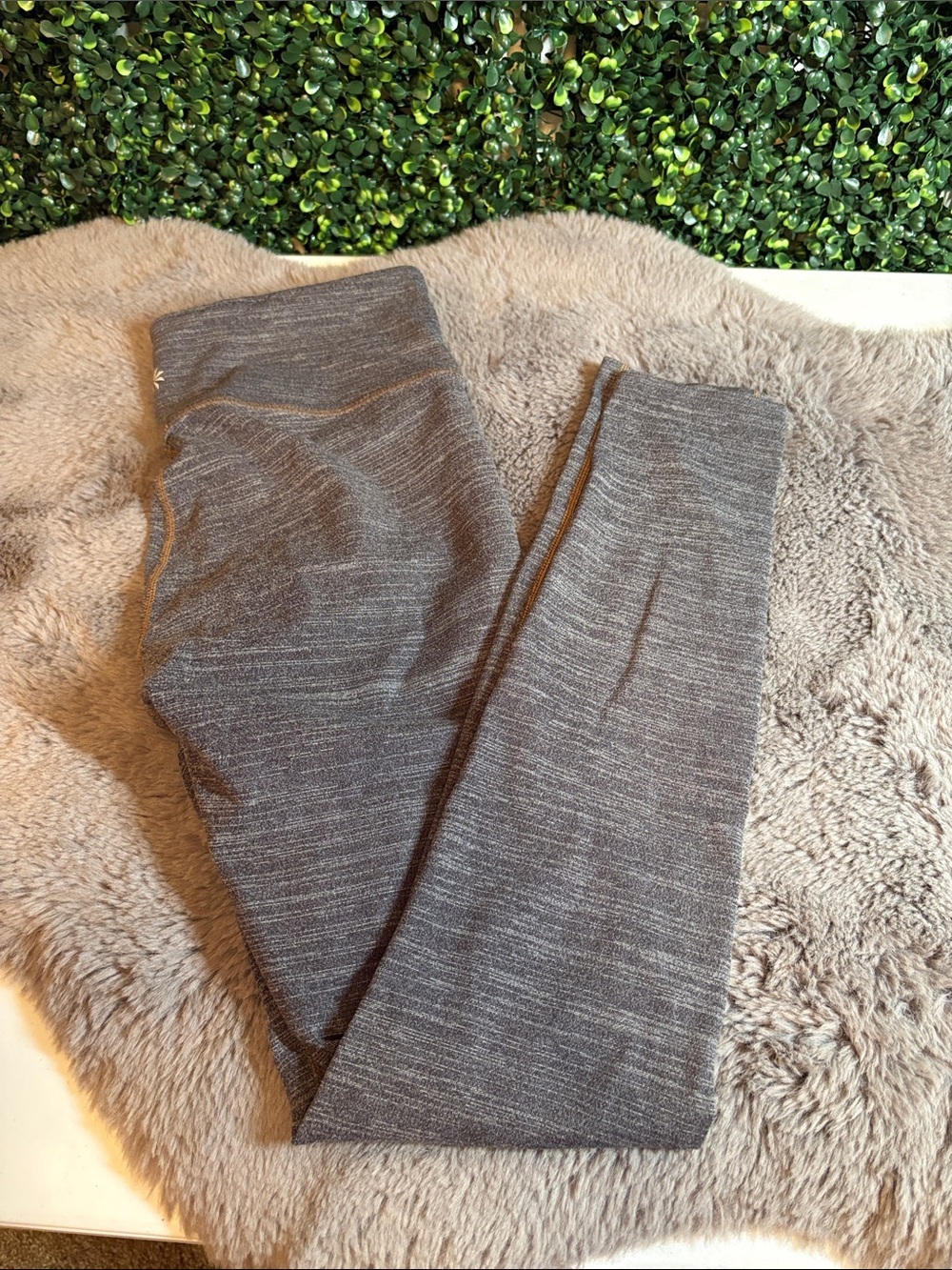 Athleta Gray Heathered High-Rise Leggings Size Small